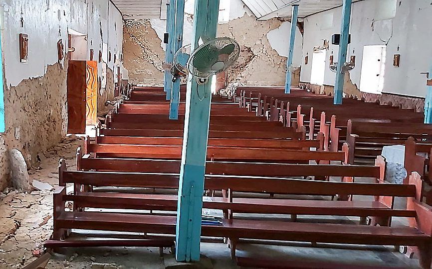 Een door de aardbeving op de Filipijnen beschadigde kerk in Itbayat. beeld EPA