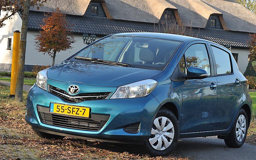 De Toyota Yaris blijft ook in zijn nieuwste gedaante een uiterst functionele, bescheiden ogende no-nonsense-auto. Foto Tony Vos