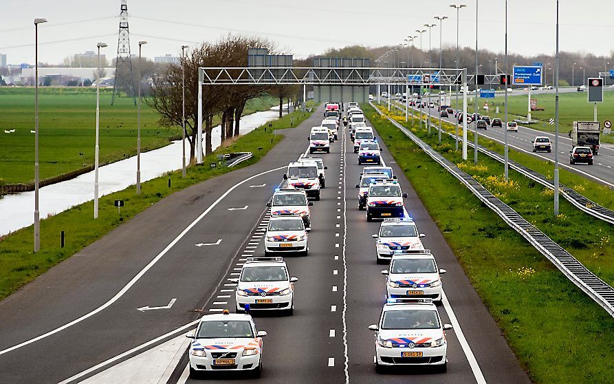 Politie-actie op de A7, in april. Beeld ANP