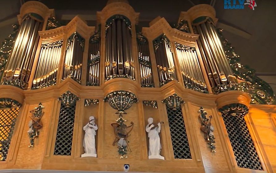 Het orgel in de Oude Kerk van Soest. beeld via YouTube