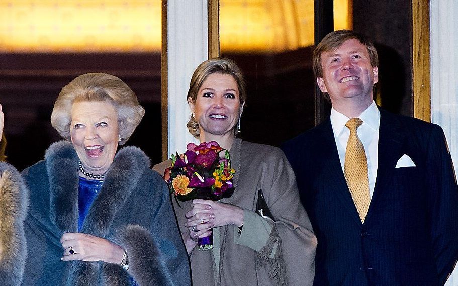 Koningin Beatrix, prinses Maxima en prins Willem-Alexander tijdens de viering van driehonderd jaar Vrede van Utrecht in de Domkerk. Foto ANP