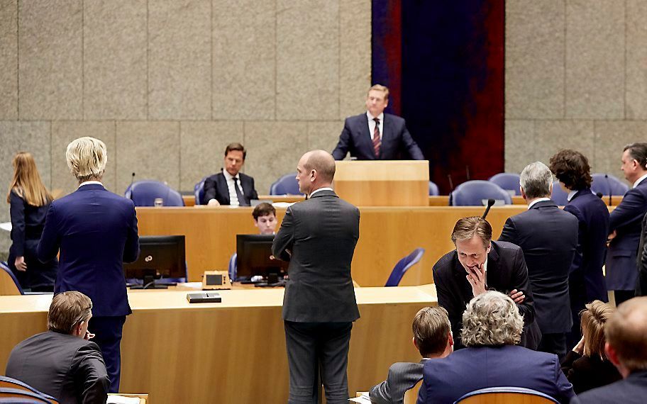 Minister Van der Steur onder vuur in Kamerdebat. Beeld ANP