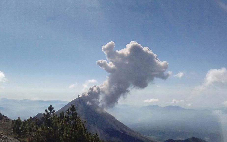 Colima-vulkaan. beeld EPA