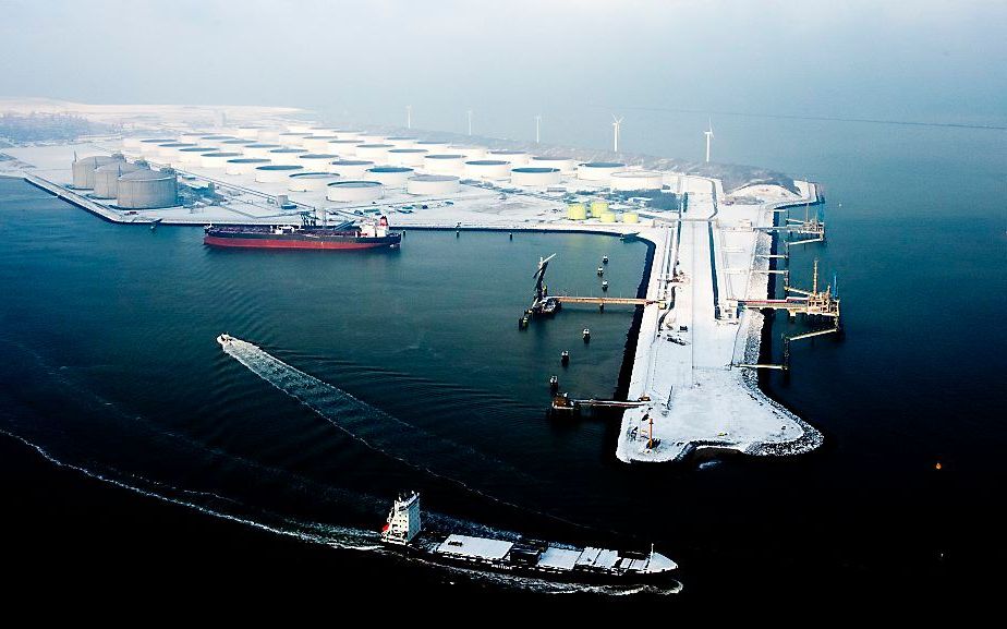 Besneeuwde Maasvlakte.  Foto ANP