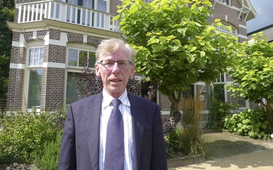 Ds W Dekker Oosterwolde Ds. W. Dekker veertig jaar hervormd predikant