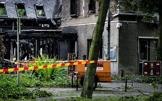Het raadhuis van Waalre op de dag na de aanslag. Foto ANP