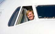 Het nieuws dat koning Willem-Alexander al jarenlang op commerciële lijnvluchten van KLM vliegt, gaat sinds woensdag de hele wereld over. beeld ANP