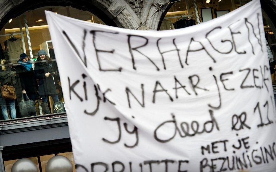 Enkele duizenden studenten zijn vrijdag op een aantal plaatsen in Nederland bijeengekomen om te demonstreren tegen plannen van het kabinet.  Foto ANP