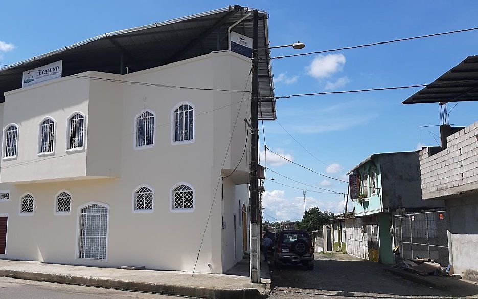 Het kerkgebouw van El Camino in Quevedo, Ecuador. beeld ZGG