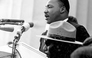 Martin Luther King tijdens zijn beroemde toespraak. beeld Wikimedia