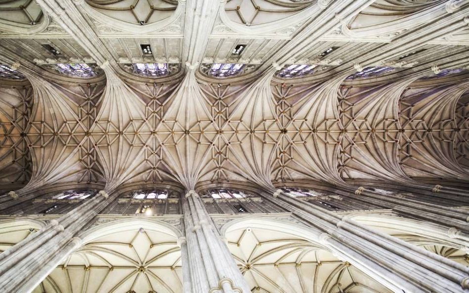 De kathedraal van Canterbury. In de Engelse stad begint maandag een conferentie van anglicaanse kerkleiders. Op de agenda staat de toekomst van de wereldwijde anglicaanse gemeenschap, die ongeveer 85 miljoen leden telt. beeld Fotolia