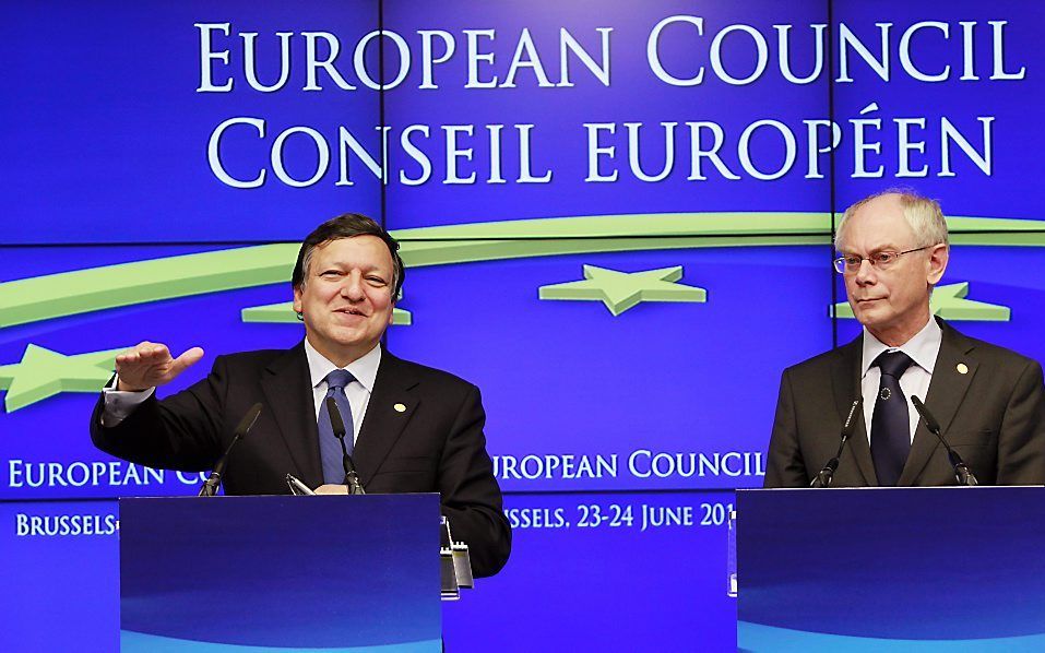 Barroso (l.) en Van Rompuy. Foto EPA