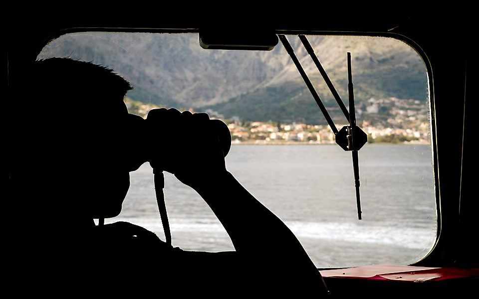 Zr.Ms. Van Amstel heeft dinsdag op de Middellandse Zee 193 migranten gered. beeld ANP