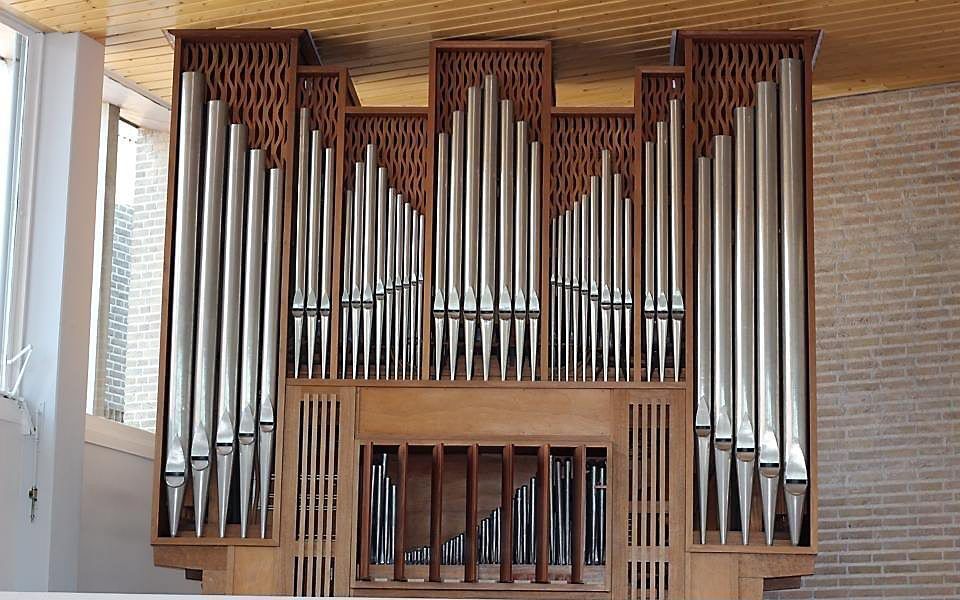 Het orgel in de christelijke gereformeerde kerk van Kampen. Beeld Gerwin van der Plaats