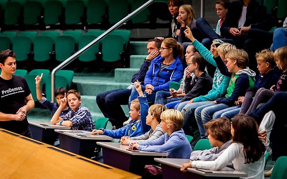 Kinderen in de Tweede Kamer. beeld ANP