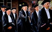 „Ook de Nederlandse universiteiten hebben in hun historie vaak genoeg laten zien dat accepteren van diversiteit en het voeren van een stevig debat samen kunnen gaan.” Foto: Hoogleraren tijdens de opening van het Academisch Jaar van de Universiteit van Utr