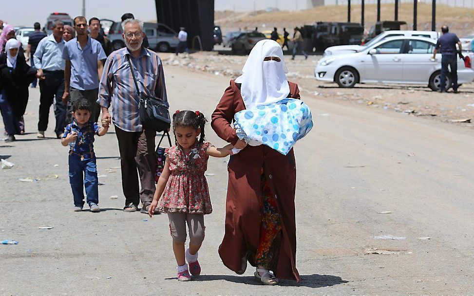 MOSUL. De opmars van de radicale ISIS-beweging in Irak baart ook de omringende Arabische landen zorgen. beeld EPA