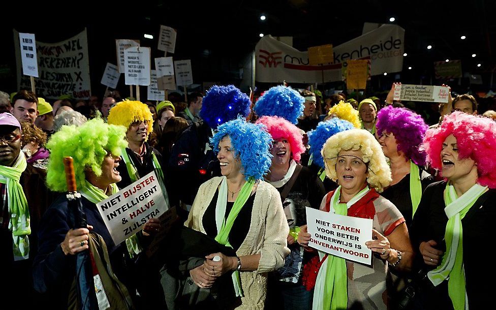 Leraren vanuit heel Nederland zijn in de Jaarbeurs in Utrecht voor een manifestatie tegen de ophokuren in het onderwijs. Foto ANP