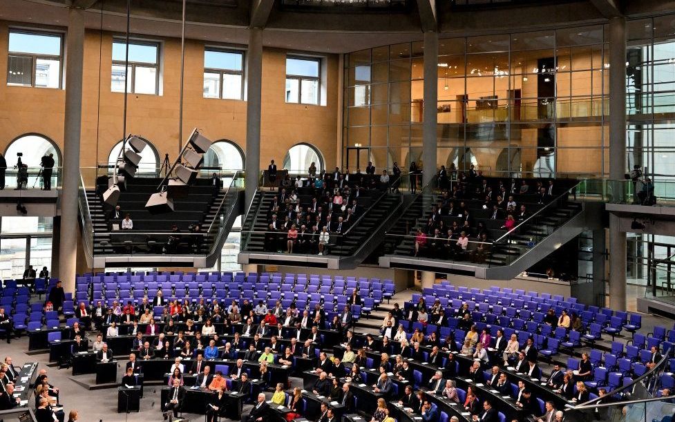 Zitting van het Duitse parlement in Berlijn. beeld EPA, Filip Singer