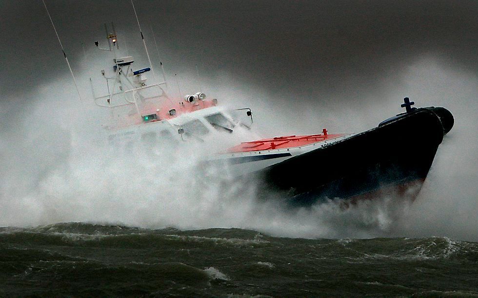 Het Nederlandse vrachtschip Flinterstar is dinsdagochtend voor de Belgische kust bij Zeebrugge gezonken na een aanvaring met een gastanker. De opvarenden zijn uit het water gehaald, meldt Veiligheidsregio Zeeland. beeld ANP