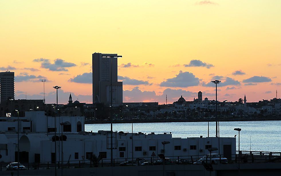 Tripoli bij zonsondergang. Foto EPA