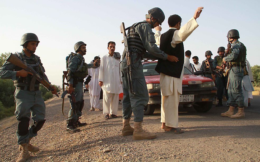 Nog niet zo lang geleden riep de naam Swat angst op. De taliban hadden het daar voor het zeggen. Inmiddels komen de toeristen weer naar het gebied. Alles staat of valt met veiligheid.	Foto EPA