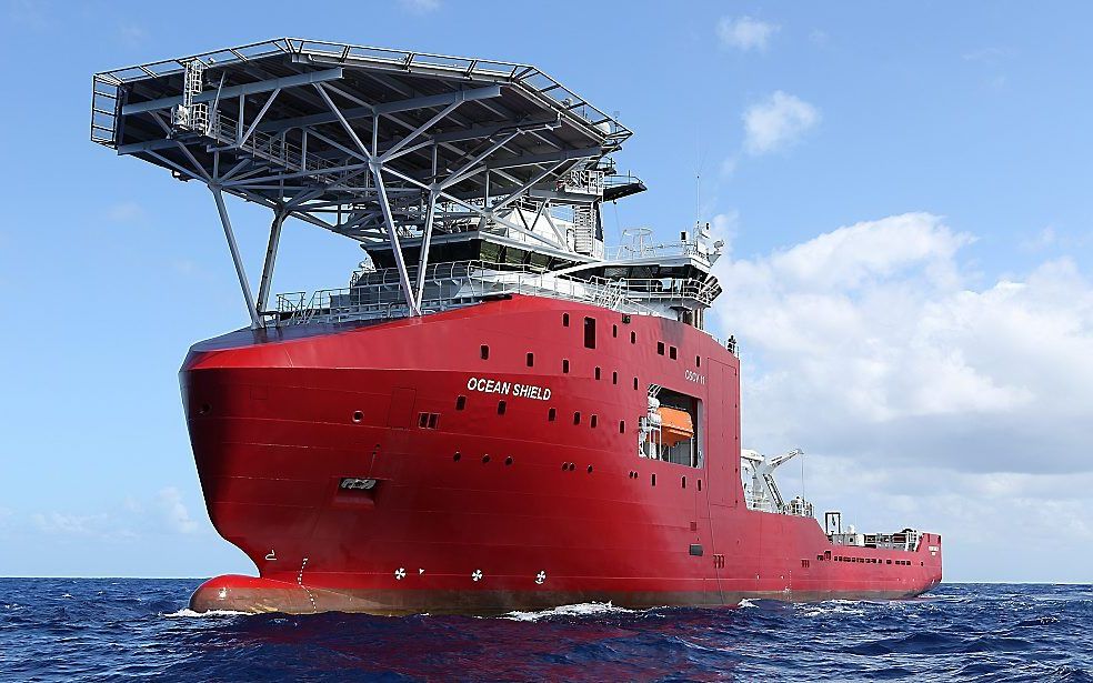 Het Australische defensieschip Ocean Shield is op weg naar het gebied in de Indische Oceaan waar een Chinees schip dit weekeinde enkele signalen heeft opgevangen die mogelijk van een zwarte doos zijn. beeld EPA