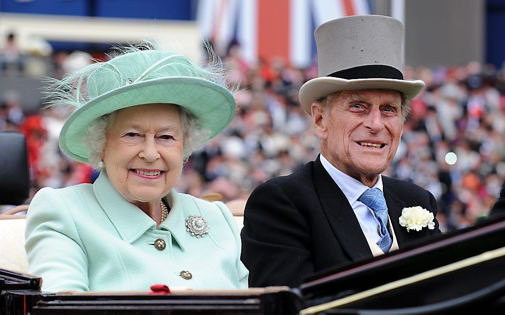 Prins Philip en koningin Elizabeth in 2012. beeld EPA