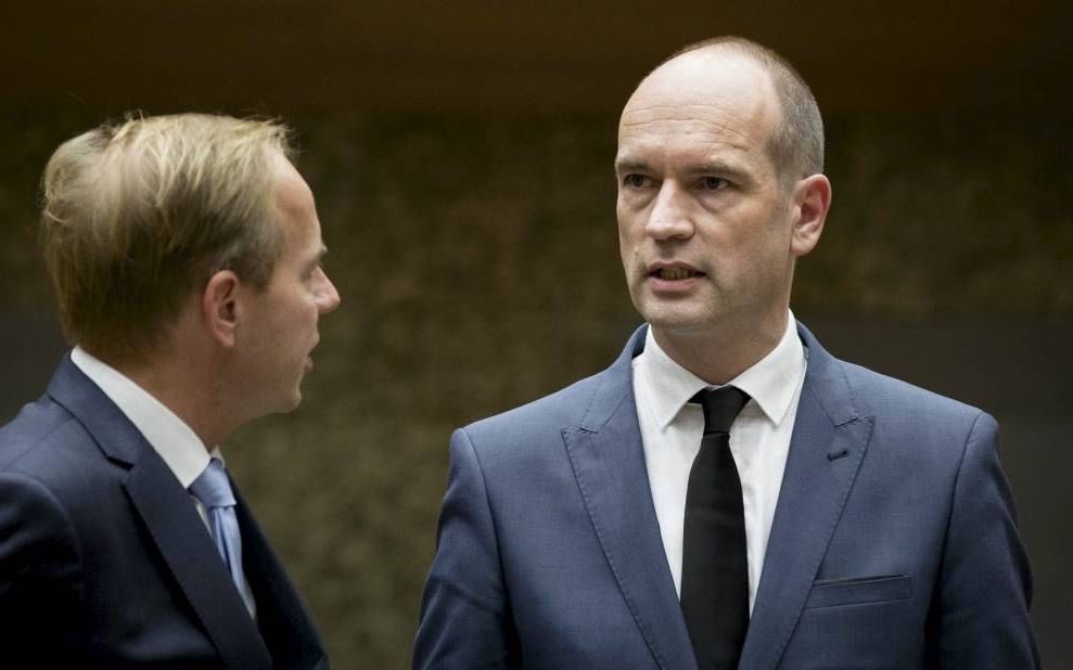 SGP-leider Van der Staaij (l.) en CU-leider Segers. beeld ANP