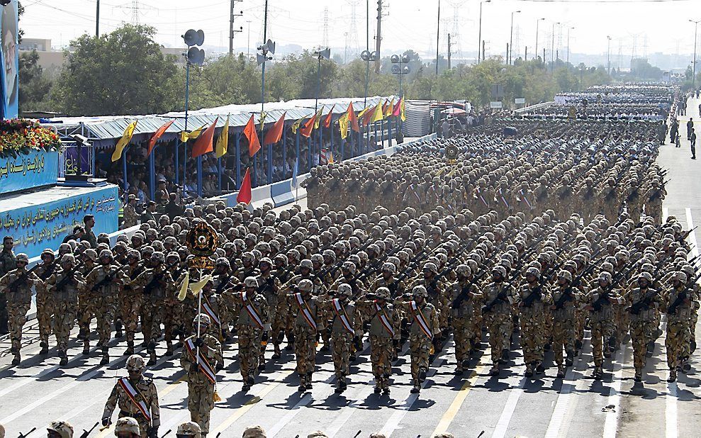 Iraanse soldaten in Teheran, 21 september 2012. Foto EPA