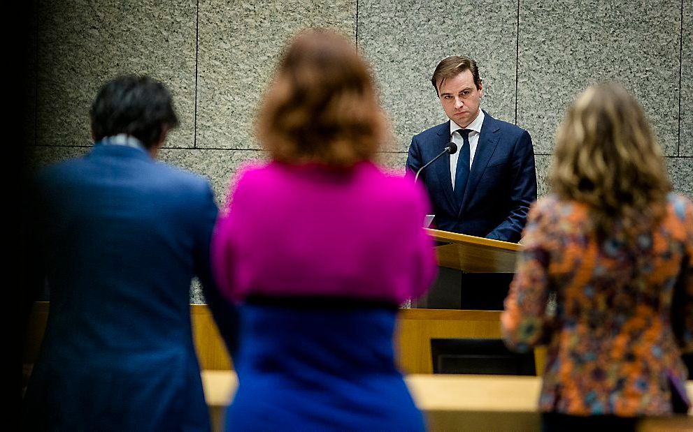 VVD-Kamerlid Azmani tijdens het Kamerdebat donderdag. Beeld ANP