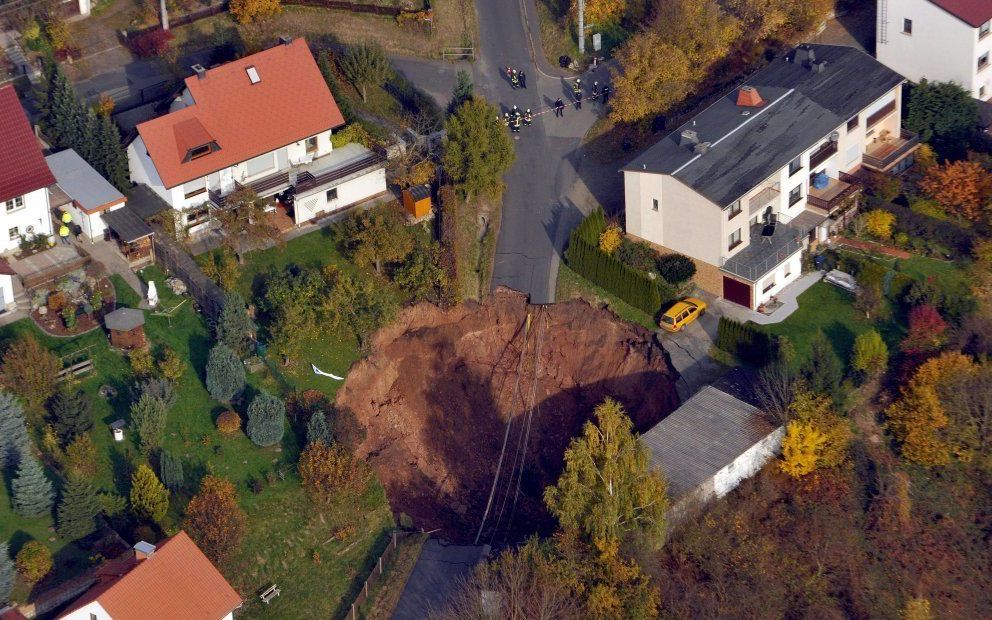 De krater in het Duitse Schmalkalden. Foto EPA