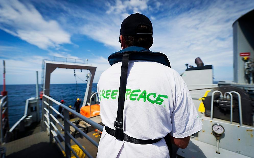 Greenpeace in actie op de Noordzee (archieffoto). beeld ANP, Valerie Kuypers