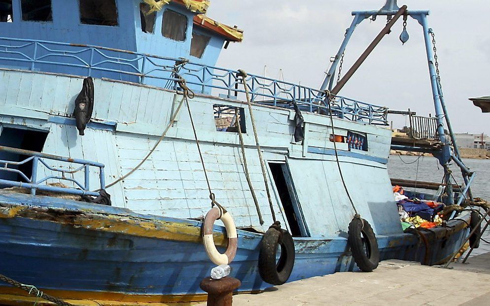 Reddingswerkers hebben tot nu toe 111 lichamen geborgen van slachtoffers van de scheepsramp bij het Zuid-Italiaanse eilandje Lampedusa.  beeld EPA