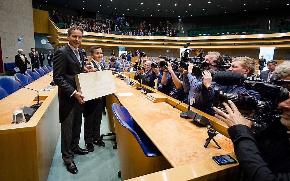 De beleidarme Miljoenennota die minister Dijsselbloem (Financiën) gisteren in de Kamer presenteerde, bevat toch aardig veel maatregelen. beeld ANP, Bart Maat