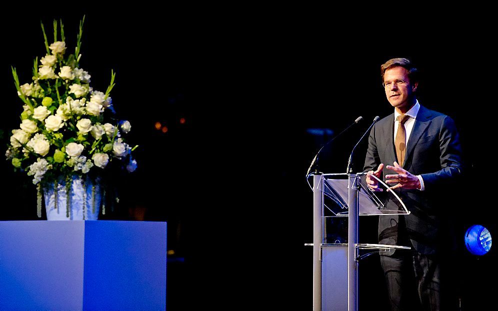 Premier Mark Rutte woensdag tijdens de herdenking van de slachtoffers van de schietpartij in Alphen aan den Rijn. Foto ANP