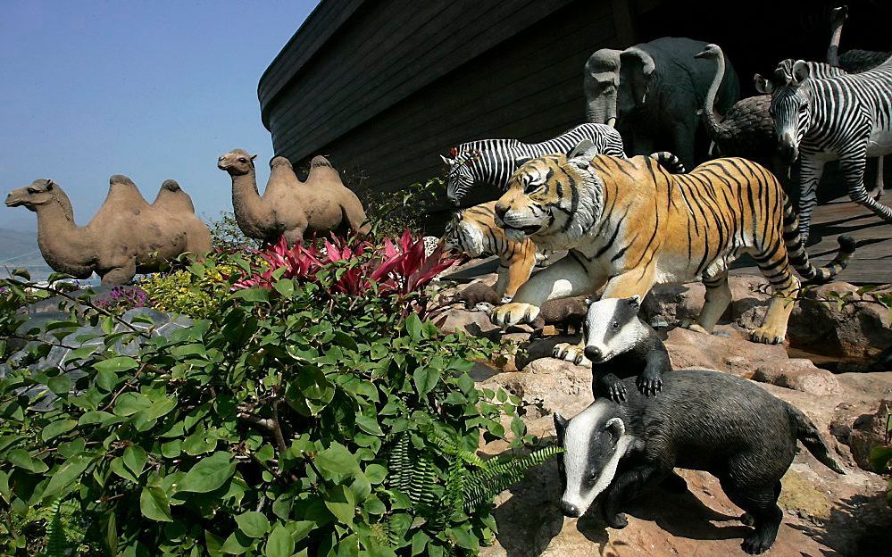 De ark van Noach, volgens een themapark in Hongkong. Foto EPA