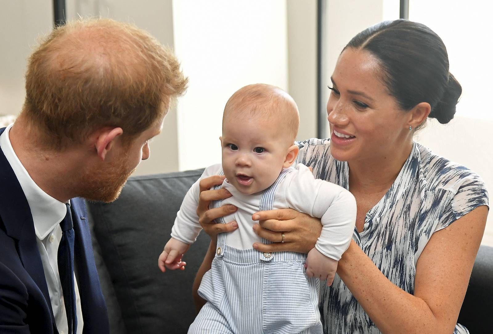 2019-11-18-katMA1-harry_meghan_klein-2-FC_web.jpg