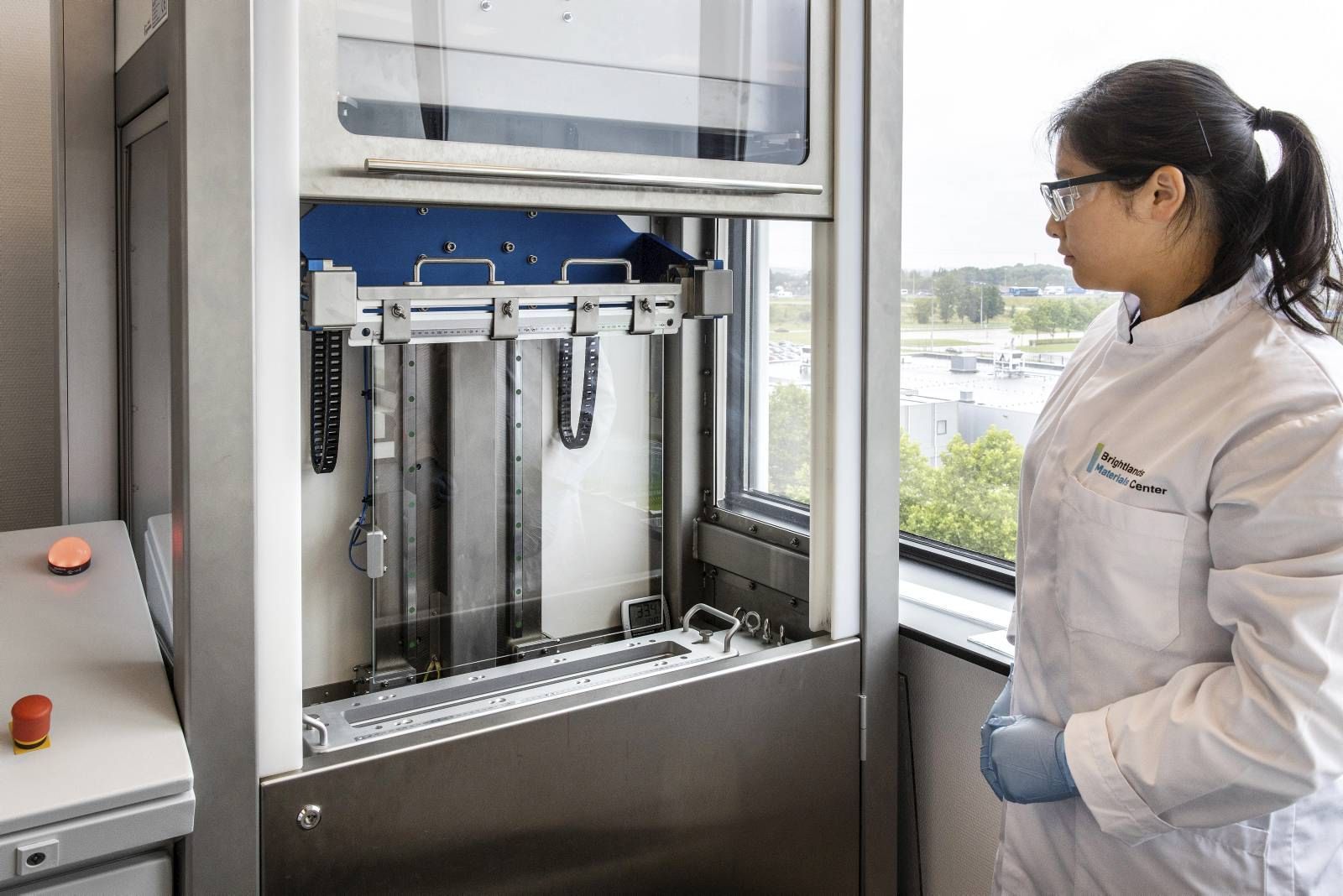 2020-07-27-ACH20-thermochroom_glas_coaten-8-FC_web.jpg