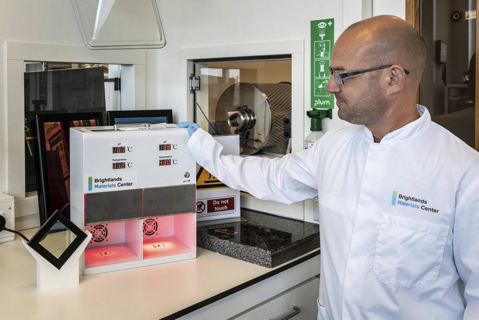 2020-07-27-ACH20-thermochroom_glas_meting-8-FC_web.jpg