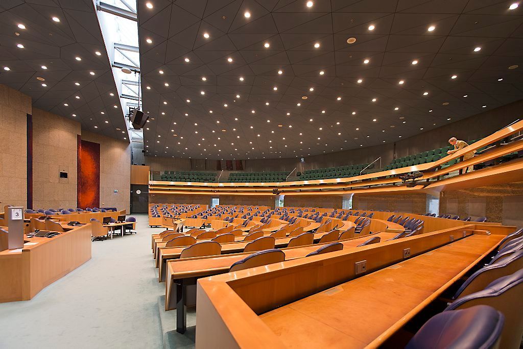 2e-KAMERZAAL-001-HENK.jpg