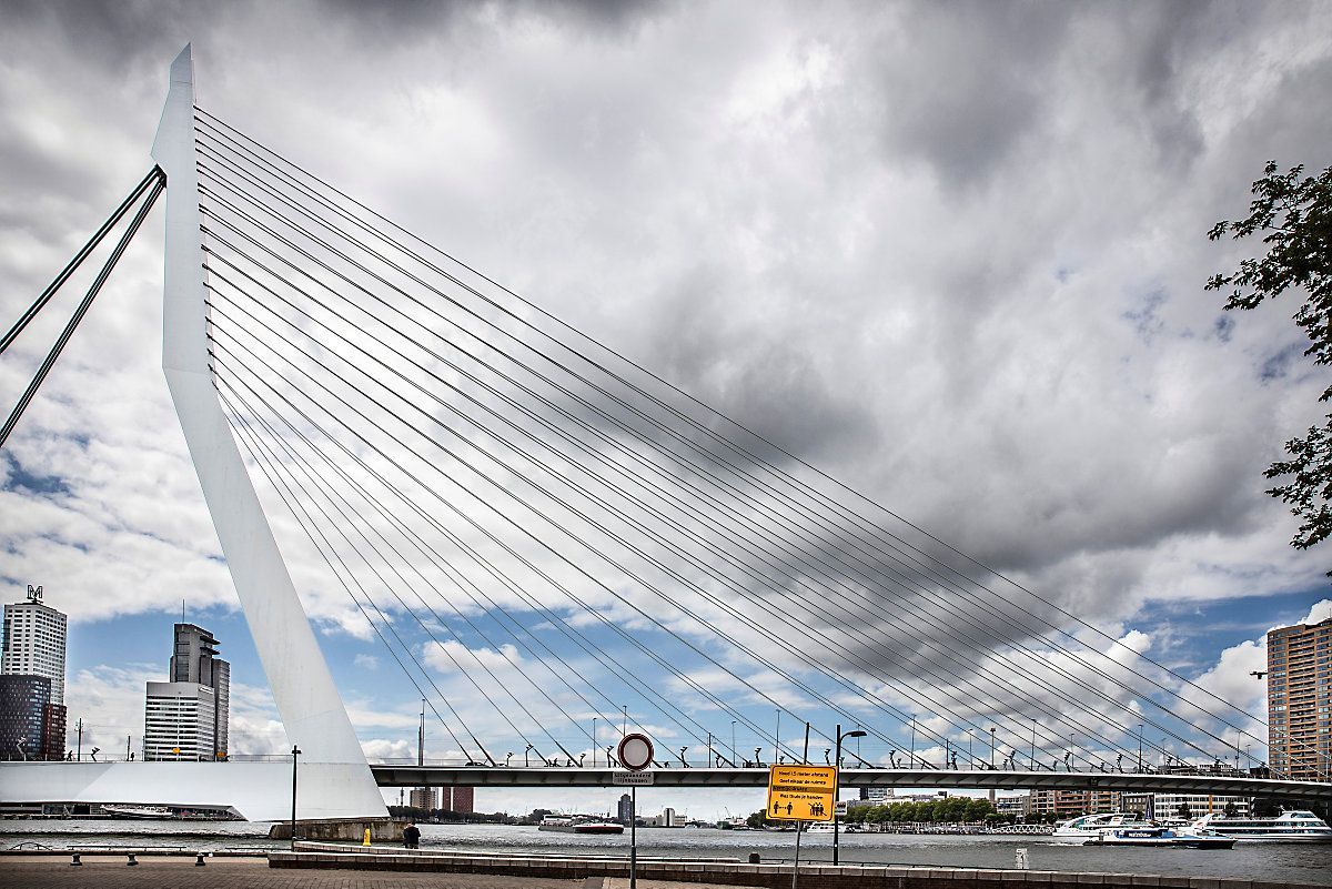 ERASMUSBRUG-0001-HENK.jpg