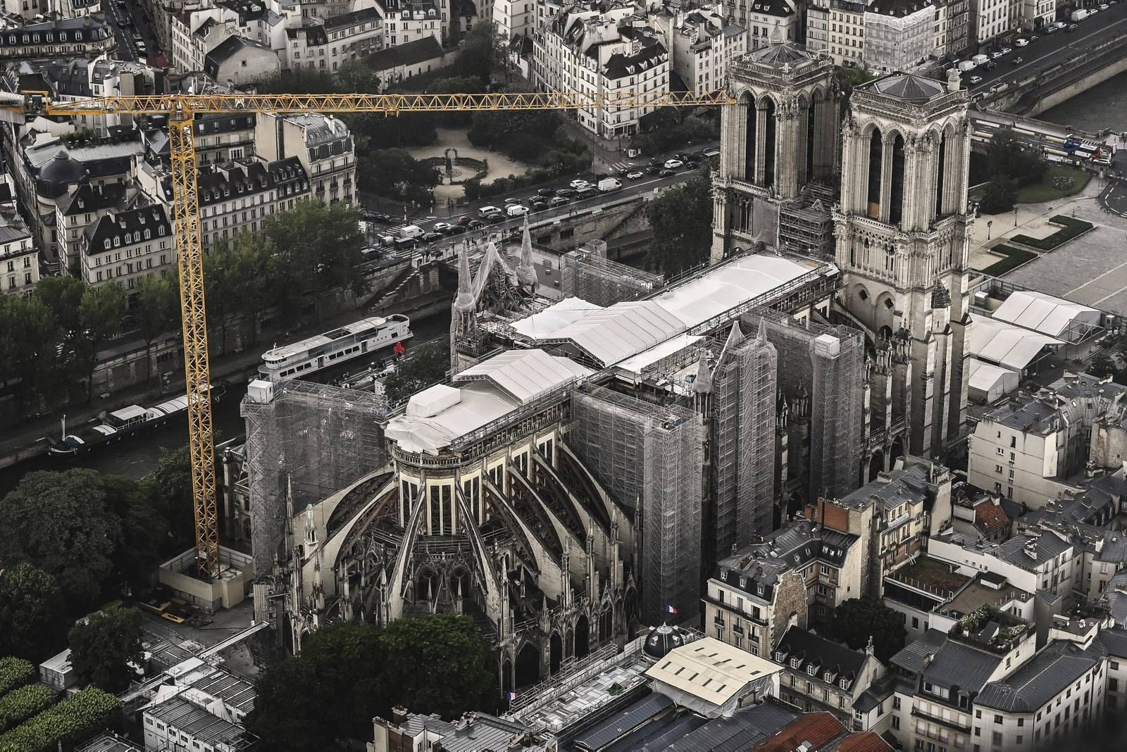 de-restauratie-van-de-notre-dame-in-parijs-kan-beginnen