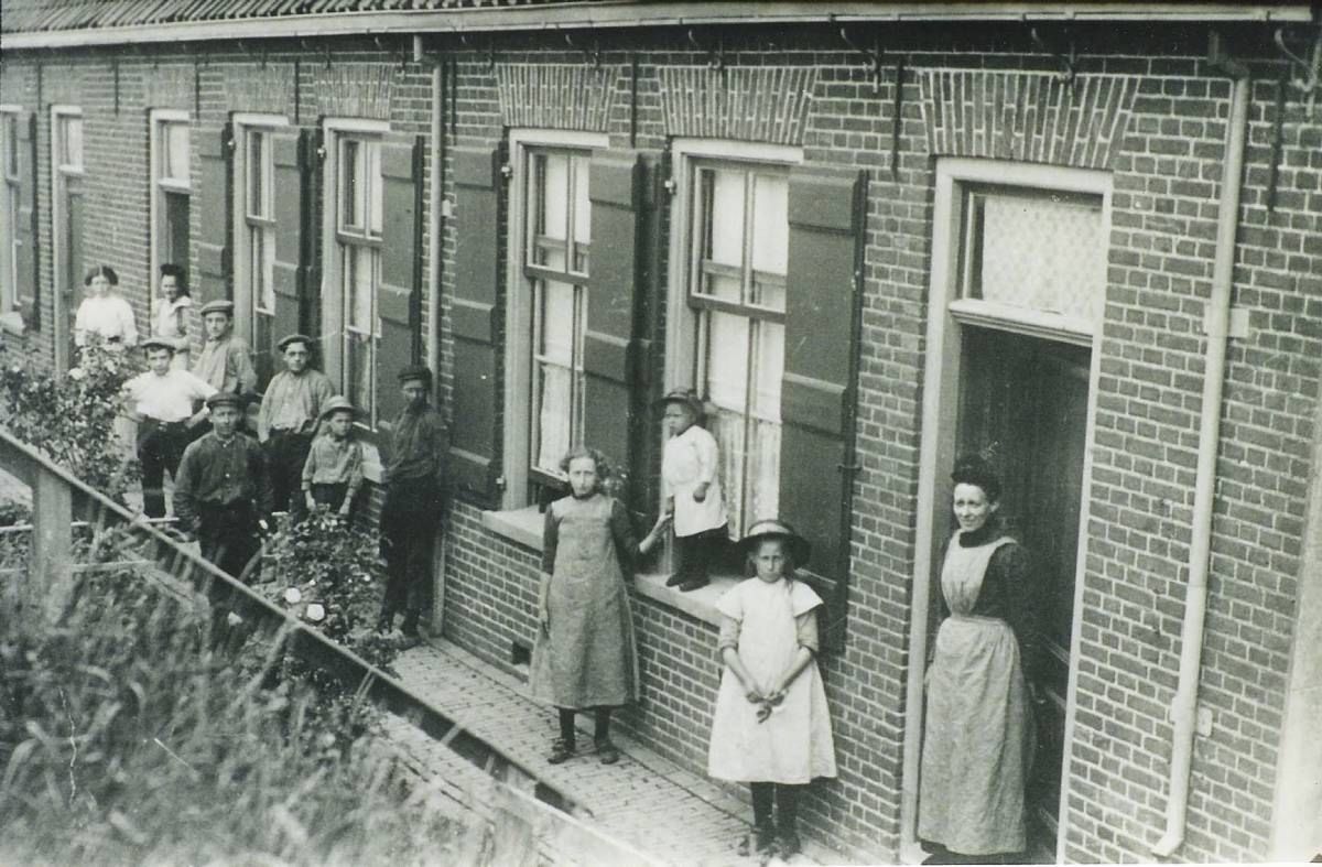 Feest van herkenning in Werkendams jubileumboek