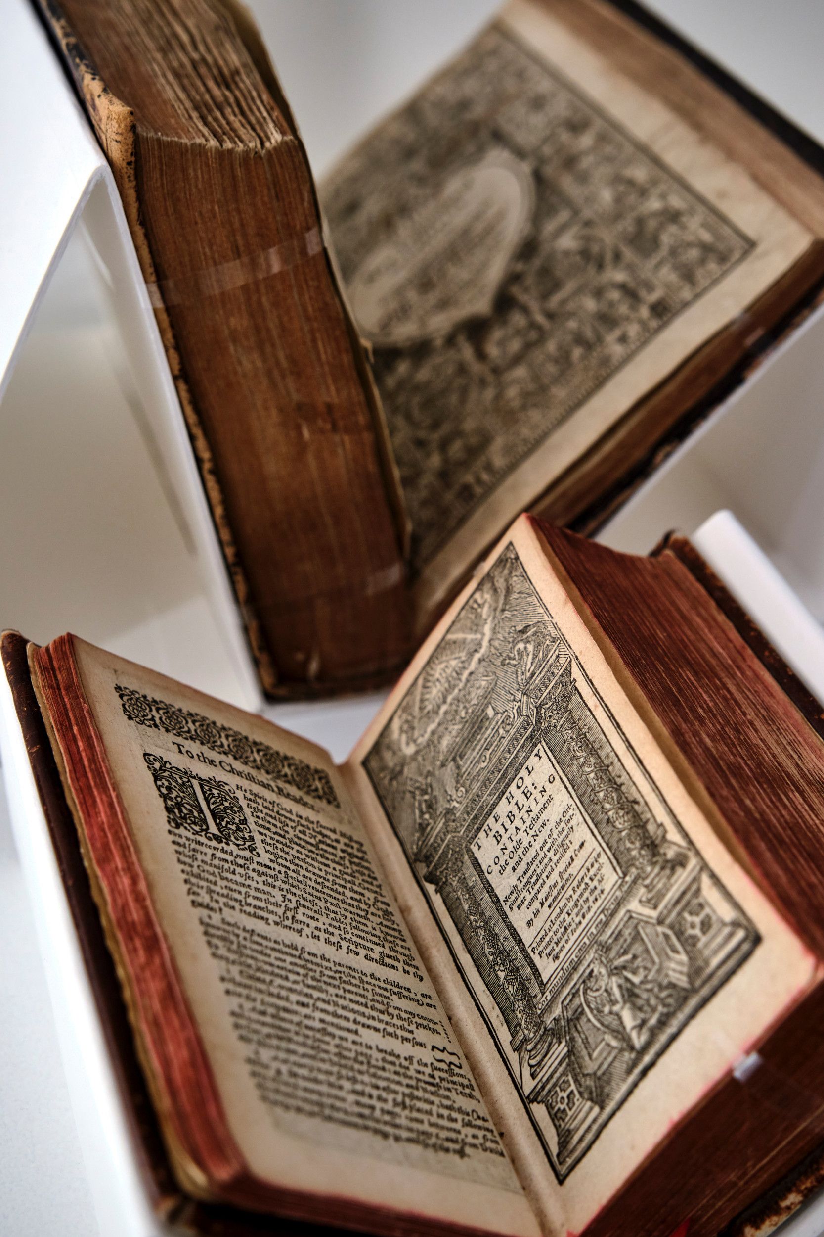 Kunsthistorica Sarah Moine Pilgrims Kleurrijker Dan Ze Vaak Worden kunsthistorica-sarah-moine-pilgrims-kleurrijker-dan-ze-vaak-worden