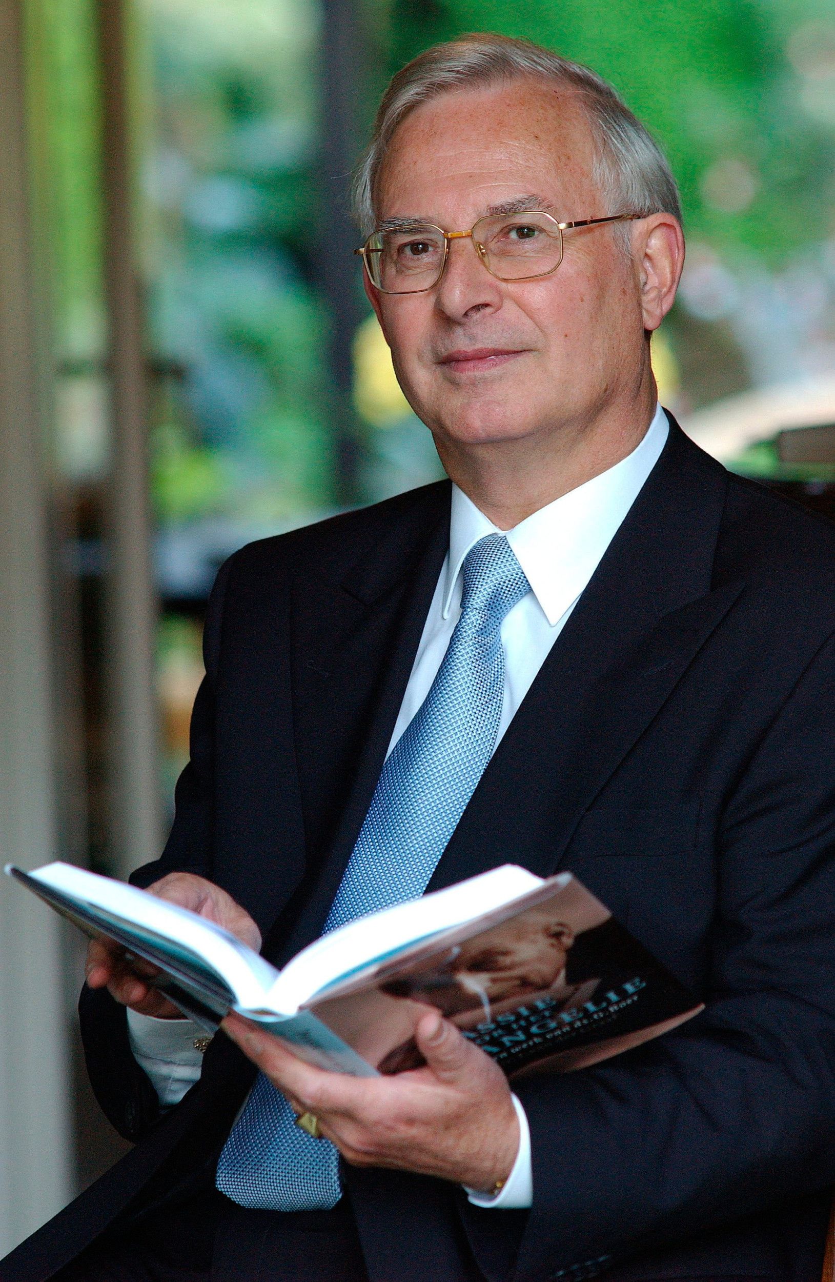 Ds. P. Koeman in Barneveld ter aarde besteld