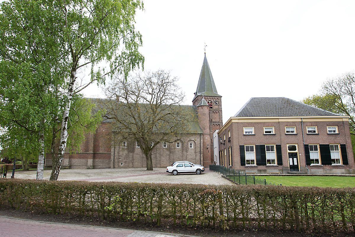 Ds. Van Zetten neemt afscheid van hervormd Bruchem en Kerkwijk