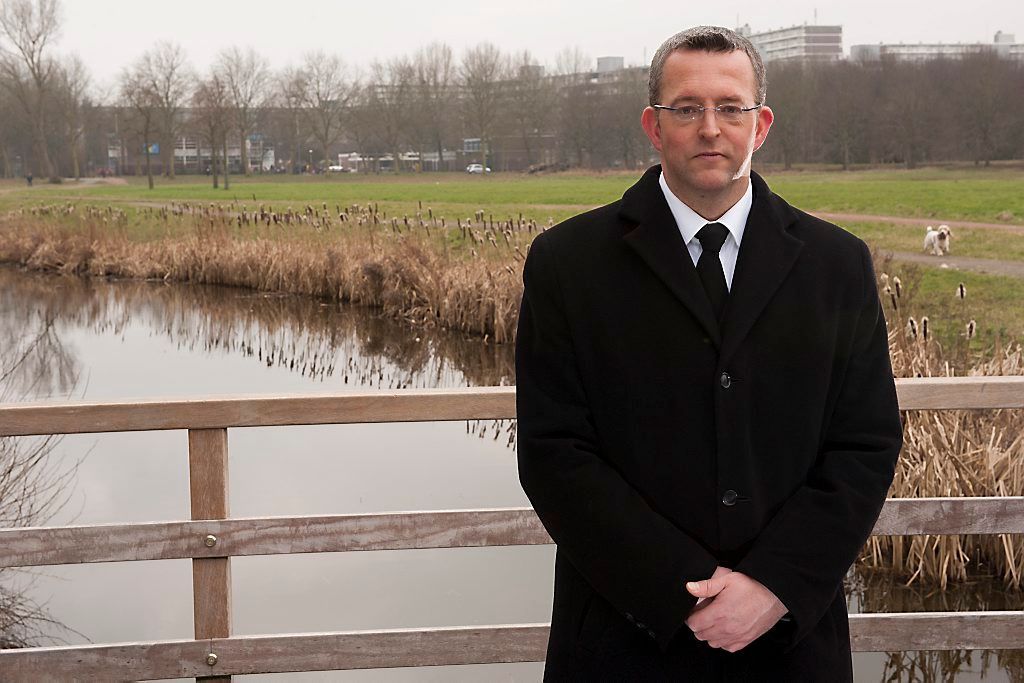 Cgk Alphen Aan De Rijn Ds. A. Hoekman (CGK) neemt beroep aan naar Alphen aan den Rijn.